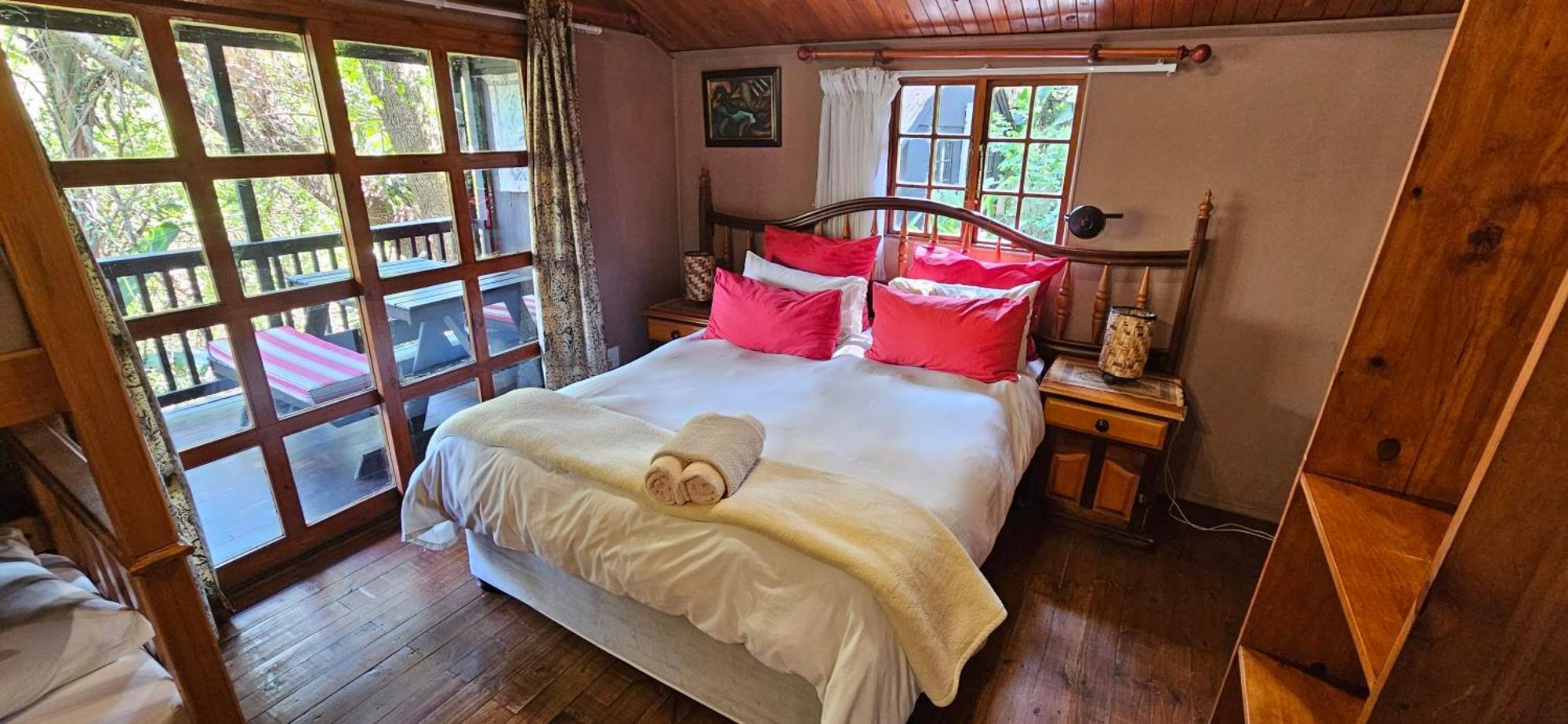 Old Vic Travellers Inn Nelspruit Mbombela Kültér fotó