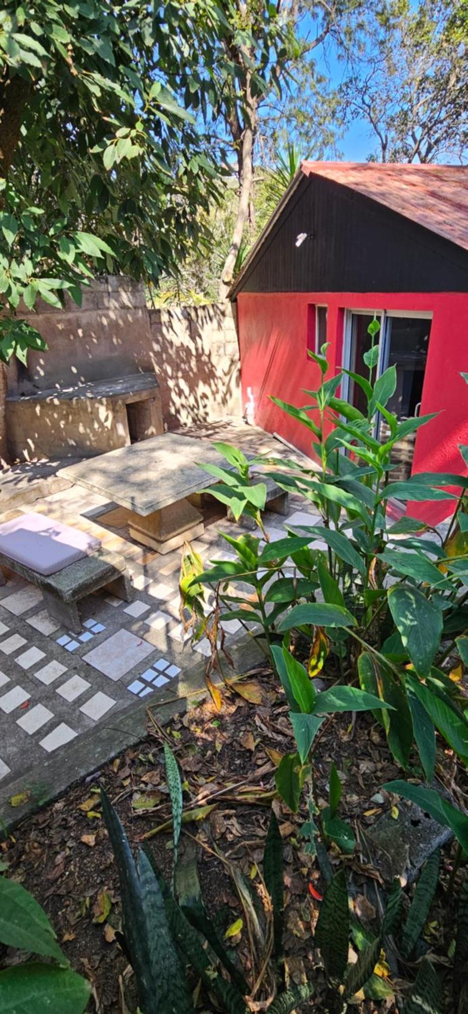 Old Vic Travellers Inn Nelspruit Mbombela Kültér fotó